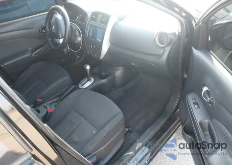 2016 Nissan Versa 1.6 Sv z USA, uszkodzony, nr VIN 3N1CN7AP6GL887526